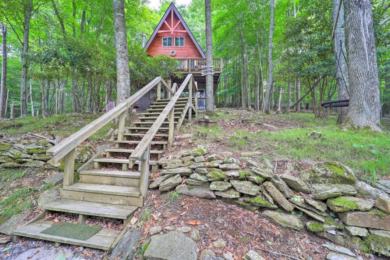 A-Frame Cabin With Hot Tub 1 Mi To Beech Mountain! 외부 사진