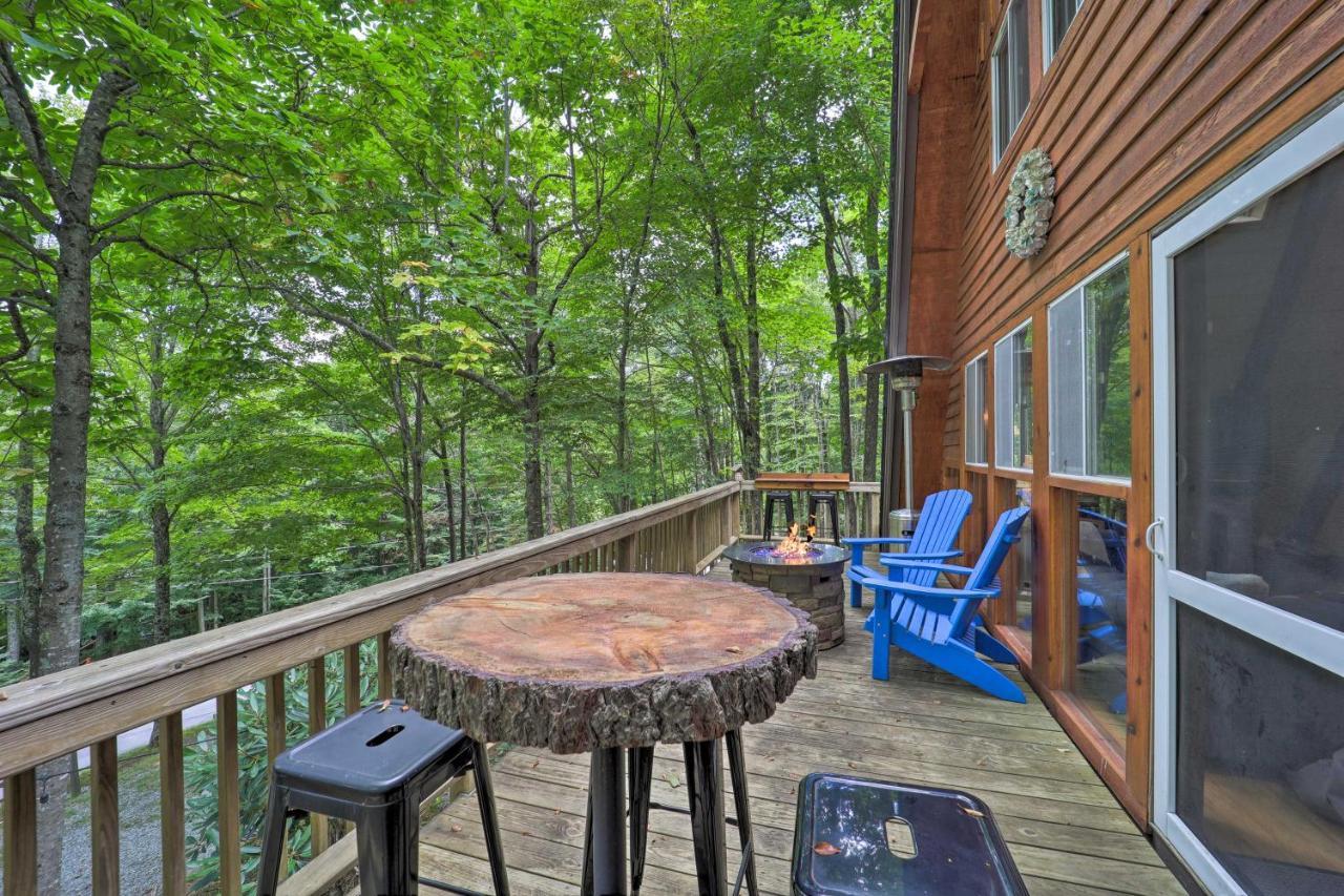 A-Frame Cabin With Hot Tub 1 Mi To Beech Mountain! 외부 사진