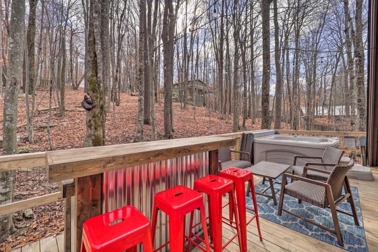 A-Frame Cabin With Hot Tub 1 Mi To Beech Mountain! 외부 사진