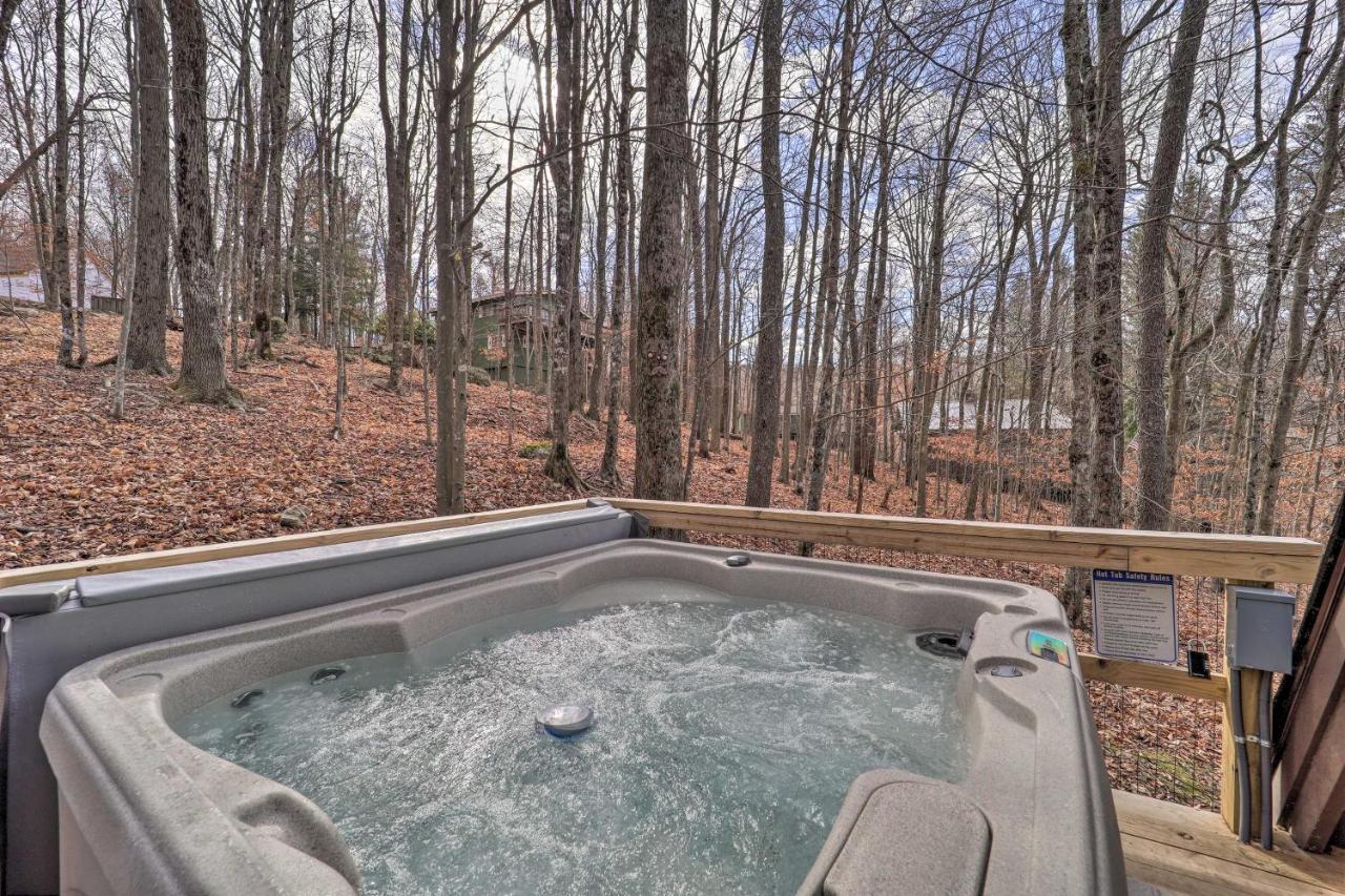 A-Frame Cabin With Hot Tub 1 Mi To Beech Mountain! 외부 사진