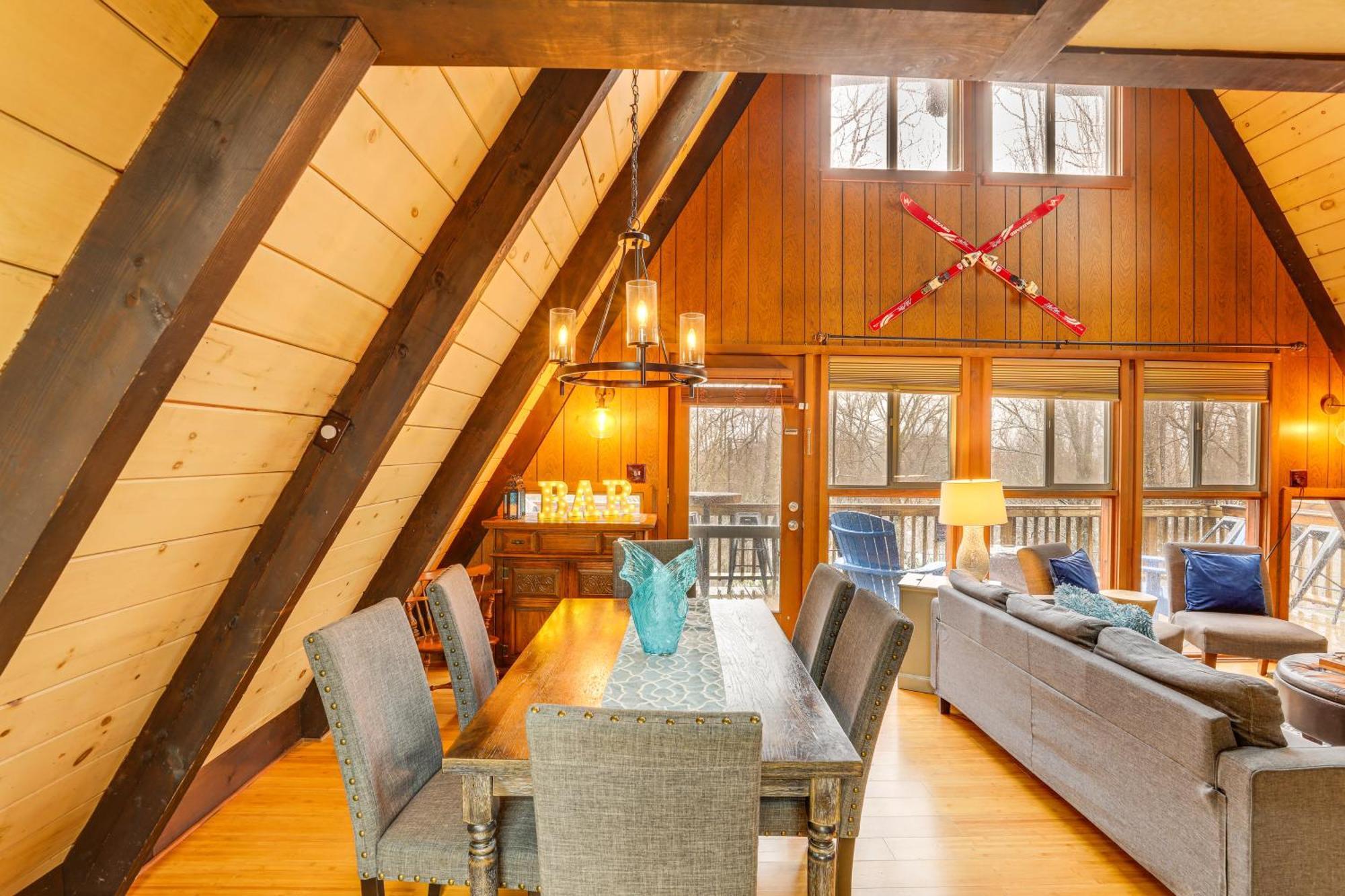 A-Frame Cabin With Hot Tub 1 Mi To Beech Mountain! 외부 사진