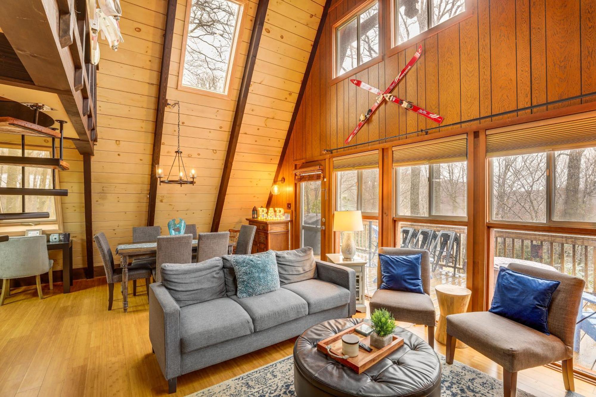 A-Frame Cabin With Hot Tub 1 Mi To Beech Mountain! 외부 사진
