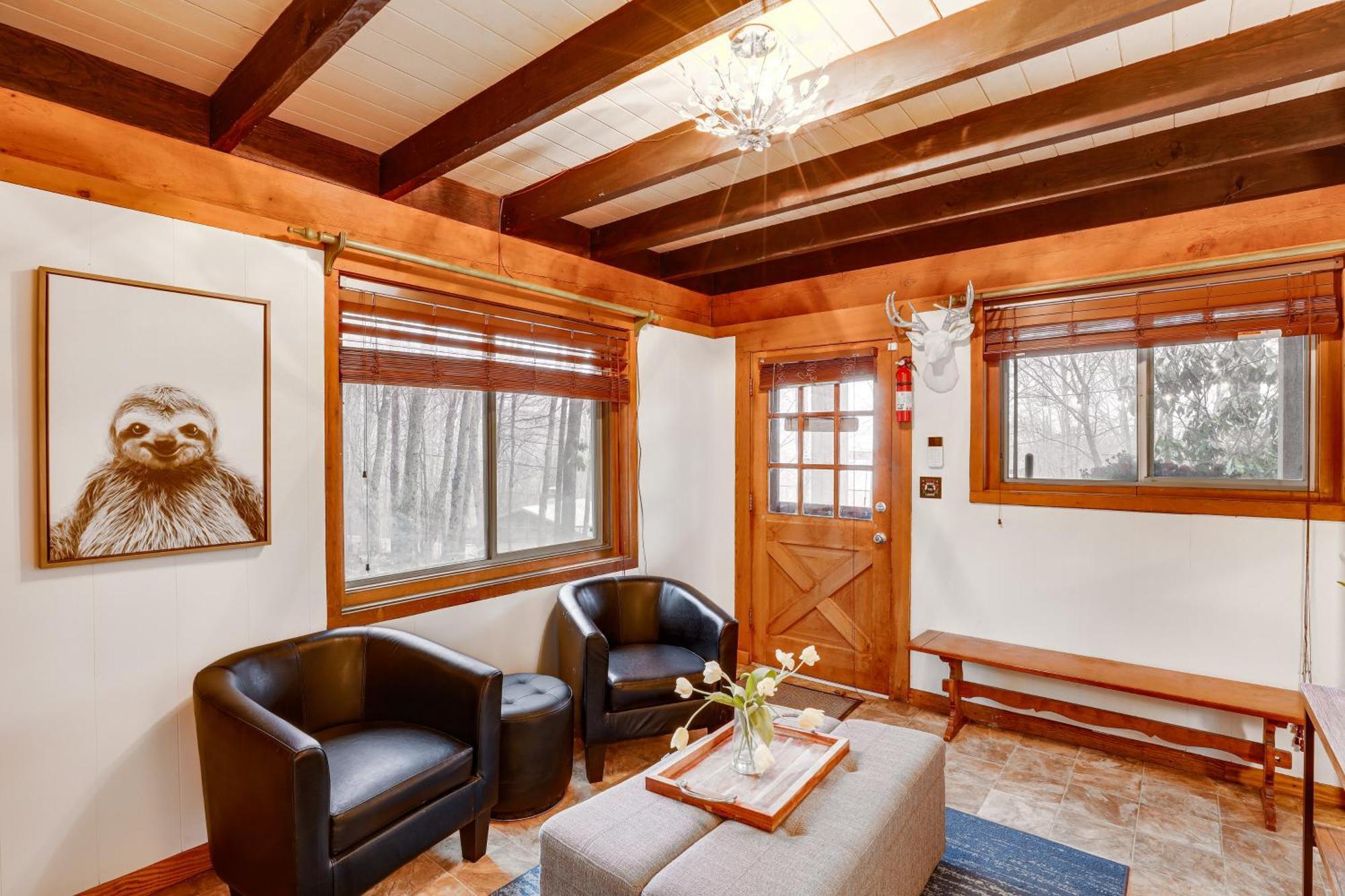 A-Frame Cabin With Hot Tub 1 Mi To Beech Mountain! 외부 사진